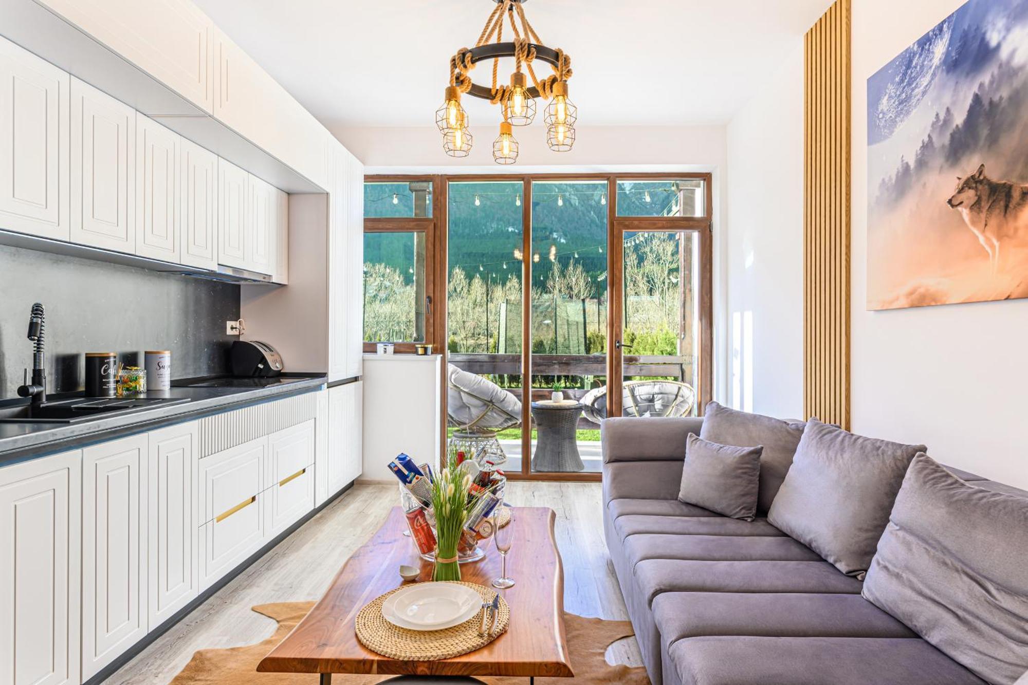Ama Garden Apartment Буштені Екстер'єр фото