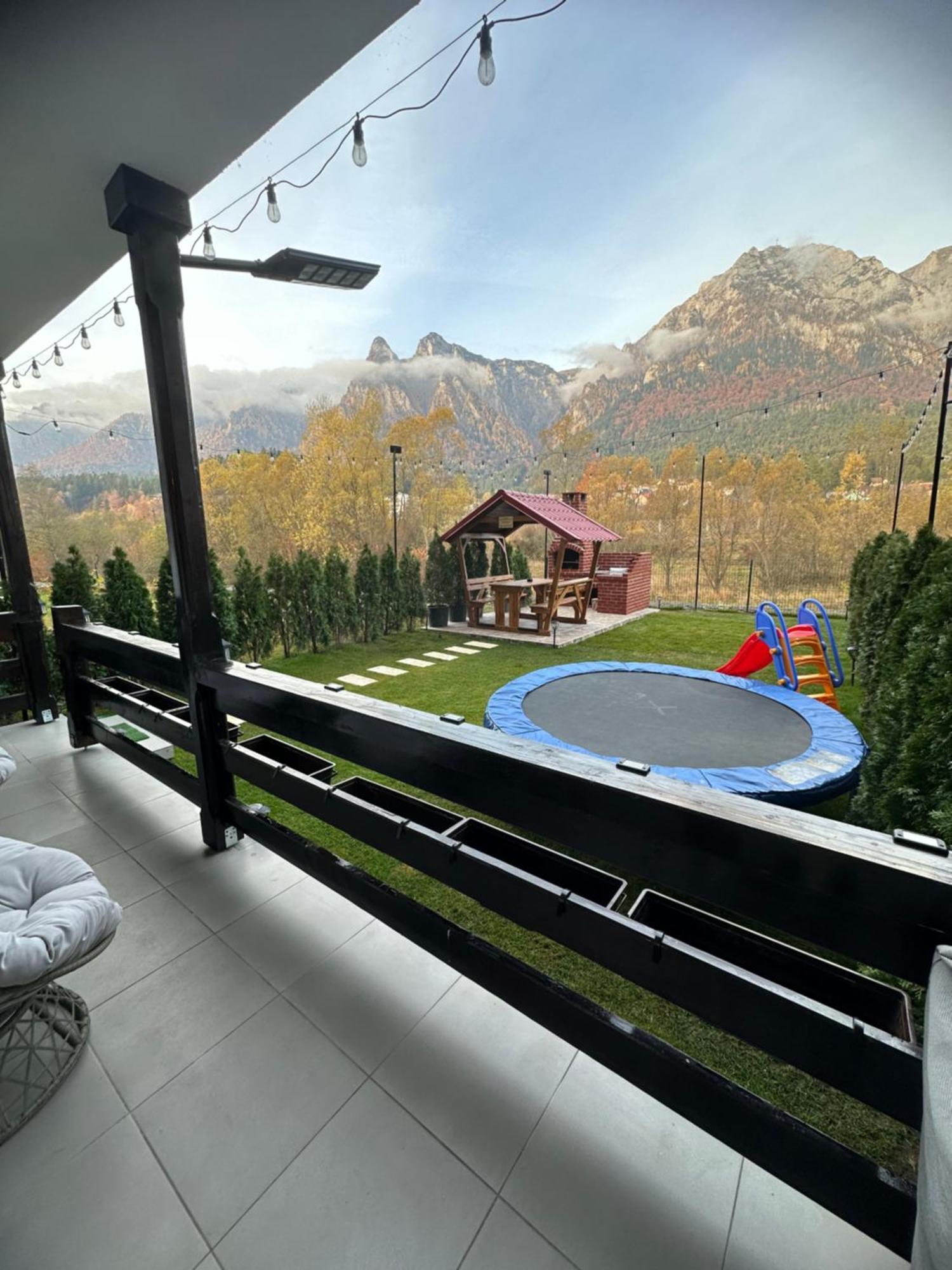 Ama Garden Apartment Буштені Екстер'єр фото